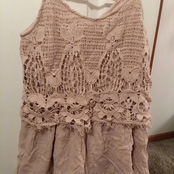 AEO Cream Lace Romper - Picture 1 of 5